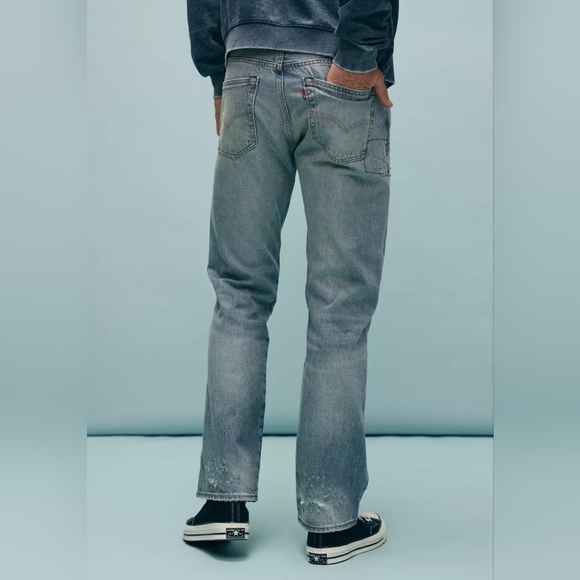 NWT Levis 501 Original Transitional Straight Leg Destructed Selvedge Jeans 32x31 - Picture 3 of 16
